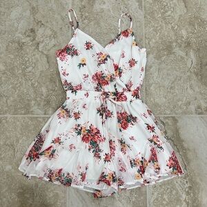 Francesca’s Floral Romper